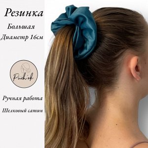 Большая атласная резинка для волос