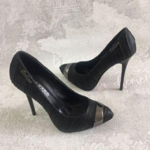 Туфли женские на каблуке текстильные черные