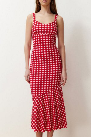 Облегающее облегающее эластичное трикотажное платье макси-карандаш с красными клетчатыми бретелями