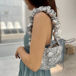 Сумка Видео: https-//www.modernbag.ru/media/upload/4403.mp4	Женская жатая сумка.Длина ремня регилируется внутренним шуром.
Материал: полиэстер&nbsp;нового поколения неоновых оттенков .
&nbsp;Размер: с