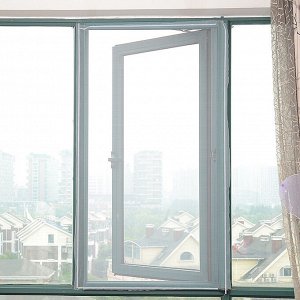 Сетка москитная на окно с самоклеющейся лентой (130х150см, цвет белый)