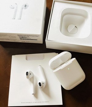 Наушники AirPods with Wireless Charging Case