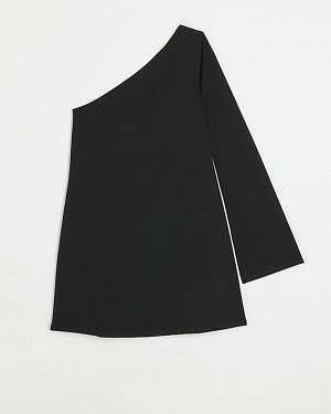 Черное облегающее мини-платье с накидкой