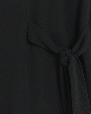 Черное спортивное мини-платье с завязками по бокам
