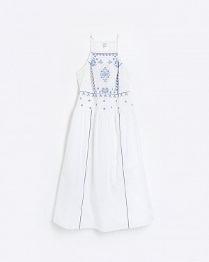 Белое платье миди с цветочной вышивкой