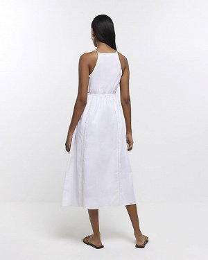 Белое платье миди с цветочной вышивкой