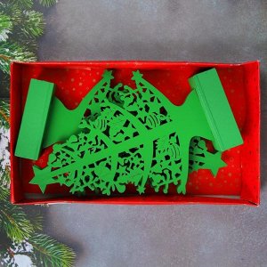 Новогодний сувенир "Резная ёлочка",  с подсветкой, зеленая