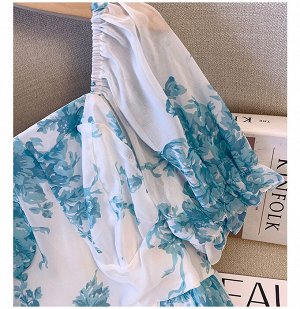 Женское платье, цвет белый/синий, с принтом