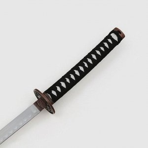 Сувенирное оружие "Катана Изаму" 100 см, клинок 68 см, чёрная, на подставке