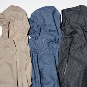 UNIQLO - легкая спортивная курточка с защитой от УФ лучей - 09 BLACK