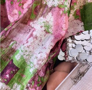 Платье-туника с цветочным принтом из хлопка и льна с v-образным вырезом, как на фото