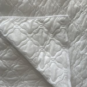 Одеяло облегченное 140х200см, спанбонд, 100г/м, пэ 100%