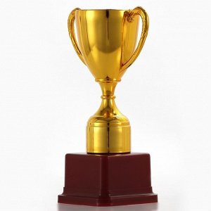 Кубок 113, наградная фигура, золото, подставка пластик, 17.7 см