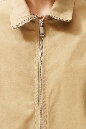 Джинсовая куртка-бомбер с прорезиненной талией цвета хаки