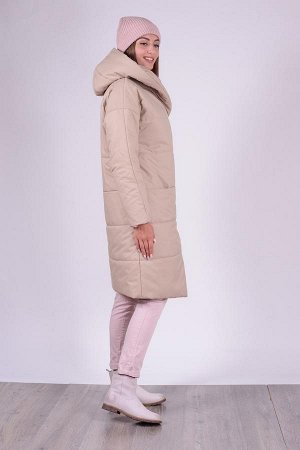 Полупальто Ультрамодное демисезонное женское полупальто-"одеяло" с большим шалевым капюшоном, удлиненным по переду низом и асимметричной застежкой на потайные кнопки. При желании, капюшон легко трансф