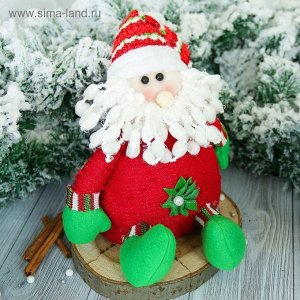 Мягкая игрушка "Дед Мороз" с цветочком, красный 15*22 см