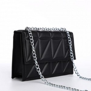 Сумка женская на клапане, 22x15x6 см, чёрная