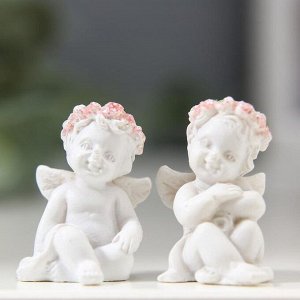 Фигурка полистоун «Ангелок-милашка в венке из роз», 3x2x2 см, МИКС