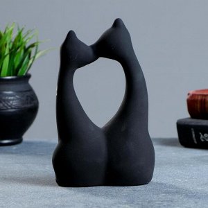 Фигурка керамика «Коты влюбленные», чёрные, 5x10x17 см