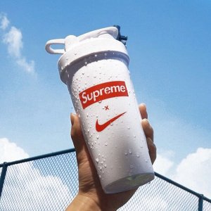 Шейкер Supreme - 700 мл