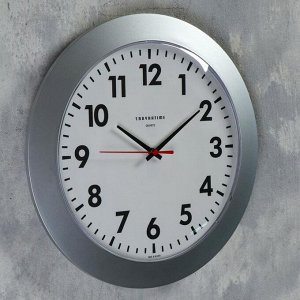 Часы настенные, серия: Классика, d-30 см, серебряный обод
