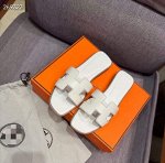 Шлепанцы женские кожаные
