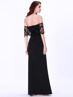 Длинное восхитительное вечернее черное платье с вырезом