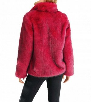 1r Куртка, красная Heine - Best Connections Экстравагантная куртка из теплого искусственного меха. Обрамляющий фигуру силуэт с маленьким воротником-стойкой, 2 вшитыми карманами спереди и длинными рука