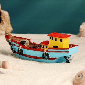Сувенирная модель корабля «Рыбацкое судно зелёное», фигурка полистоун, 13x6x5 см