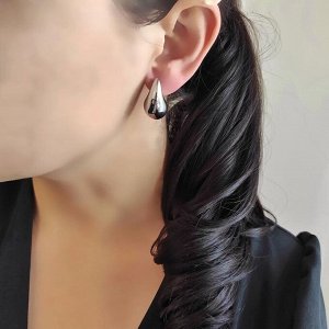 Серьги капли в белом металле