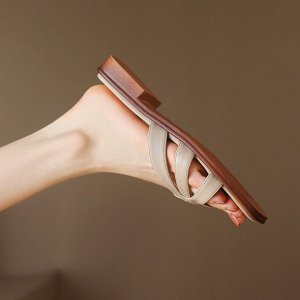 Женские шлепанцы, белый