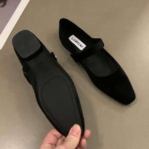 Замшевые туфли на низком каблуке, черный