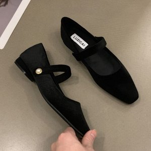 Замшевые туфли на низком каблуке, черный