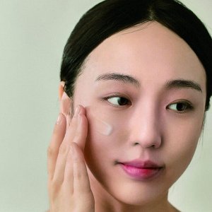 Beauty of Joseon Light Serum Centella +Vita C Лёгкая сыворотка для яркости тона с витамином С