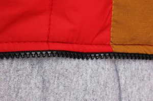 Куртка Длина изделия: Куртка лаконичного дизайна. Отличное сочетание стиля и комфорта.