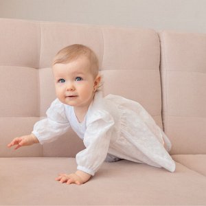 Комплект (Блузка и шорты) для девочки MINAKU цвет белый.