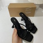 Женские мюли на каблуке, цвет черный