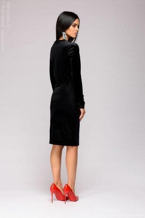Платье бархатное черное длины мини с кружевной отделкой рукава