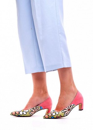 Туфли Кожа с цветным принтом, замша розовая. Высота каблука 5,5см