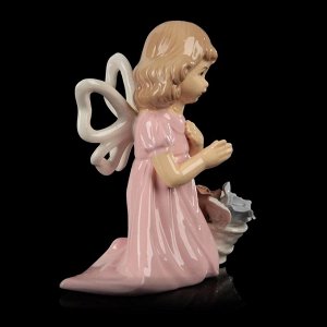Сувенир керамика "Девочка в розовом платье с корзиной роз" 14х12,5х6,7 см