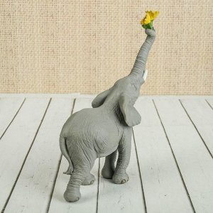 Сувенир "Слон с ромашками" 12х6,5х18 см