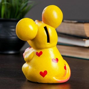 Копилка "Мышь с сердцем" 11см желтая