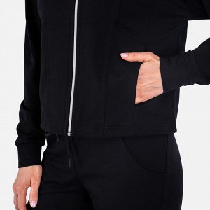 Костюм Черный
Женская куртка-толстовка на молнии, с отложным воротником, карманами в рельефах, с кулиской по низу изделия.
Женские брюки с притачным поясом, кокеткой, рельефными линиями и кулиской по 