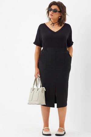 Юбка Юбка BegiModa 5014 чёрный 
Состав: ПЭ-65%; Хлопок-35%;
Сезон: Лето
Рост: 170

Элегантная юбка миди без подкладки, прямого кроя - идеальный выбор для создания стильных образов. Её универсальность