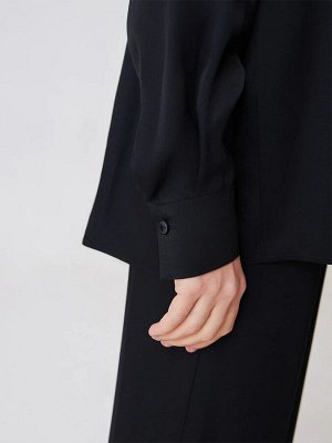 Черная oversize рубашка