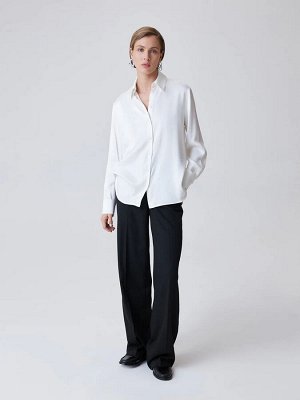 Белая oversize рубашка цвет  Молочный