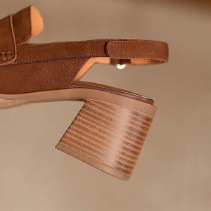 Босоножки на толстом высоком каблуке, черный