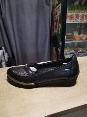 Удобные летние туфли