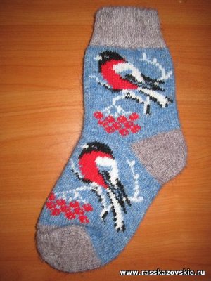 Женские шерстяные носки круговой вязки с рисунком(снегирь синий)
