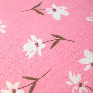 Наволочка декоративная 43х43см "Цветы на розовом", искусственная ткань, рисунок с 2-х сторон, на молнии (Китай)